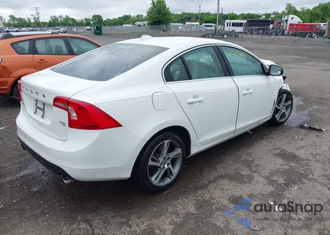 2013 Volvo S60 T5 from USA, damaged, VIN YV1612FS7D1226588